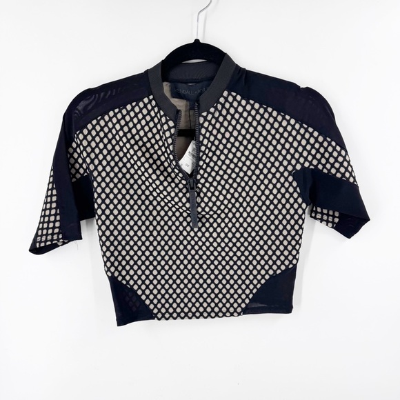 ✅NWT KENDALL & KYLIE BLACK MESH ZIP FRONT CROP TOP SIZE X-SMALL BIKER GOTH - Picture 1 of 6